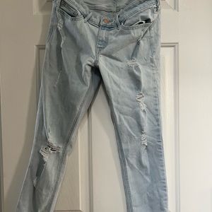 hollister size 3 light ripped jeans good condition
